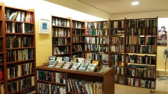 Polly's Bookshop