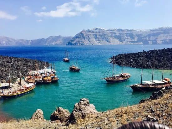 Palea Kameni