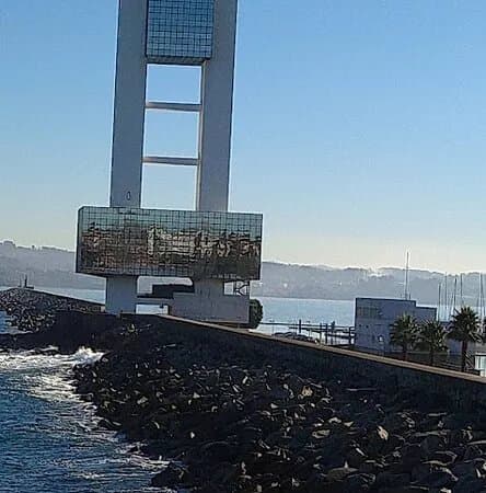 Dique De Abrigo Pedro Barrie De La Maza