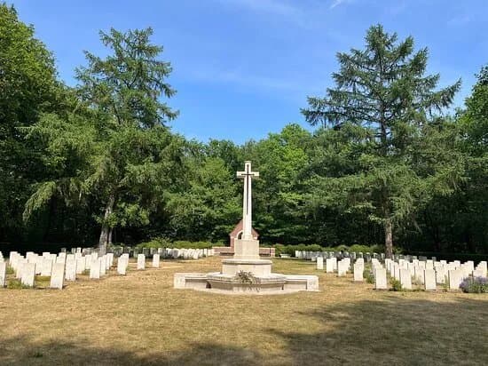 Overloon War Cemetery