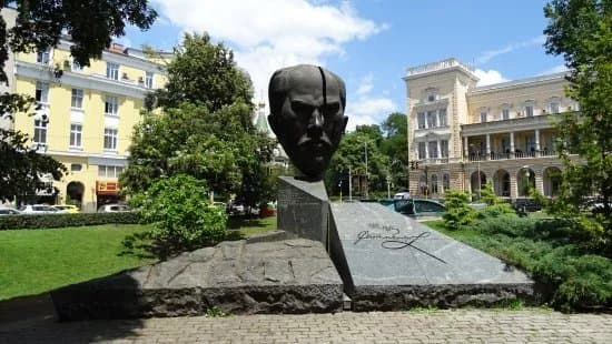 Stefan Stambolov Monument