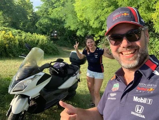 The Original Budapest Scooter Tour