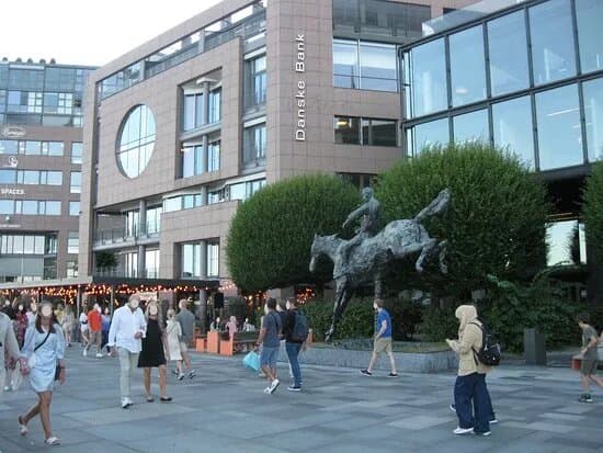 The Landing Sculpture