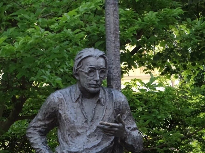 Szabo Lorincz szobor