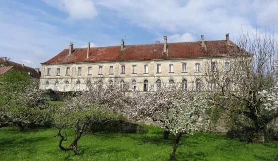 Chateau Abbaye de Moutiers Saint Jean