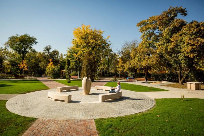 Sensory Garden - Vakok Kertje