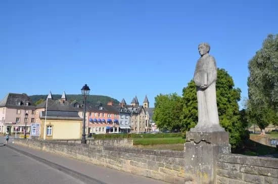 Statue of Johannes Bertels