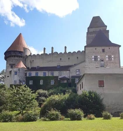 Burg Heidenreichstein