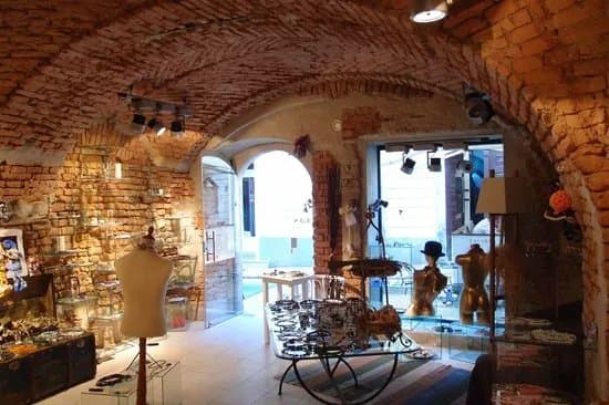 Buza Galery