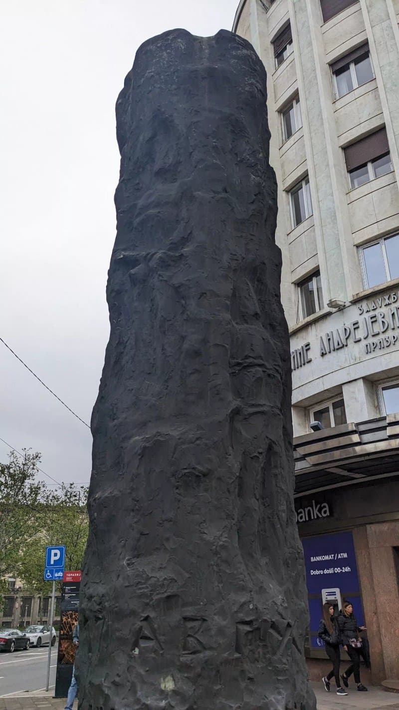 Spomenik Obesenima Na Terazijama