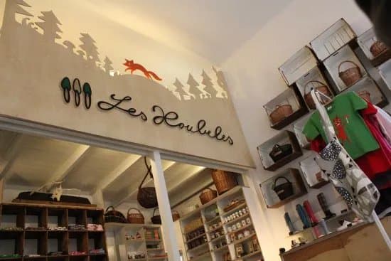 Mushroom lovers shop Les Houbeles