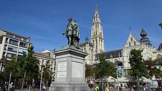 Peter Paul Rubens Statue