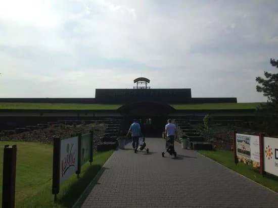 Lipiny Golf Resort