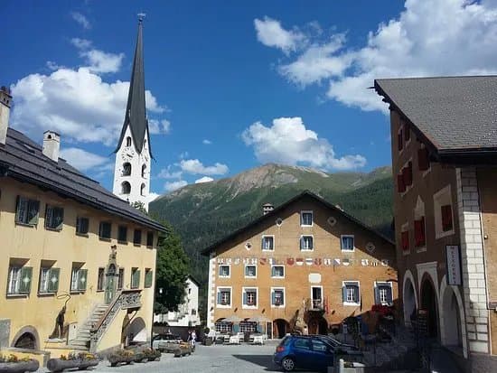 Baselgia da San Luzi