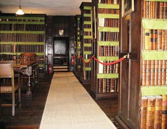Thomas Plume's Library