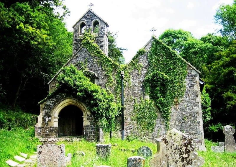 Llandyfeisant Church