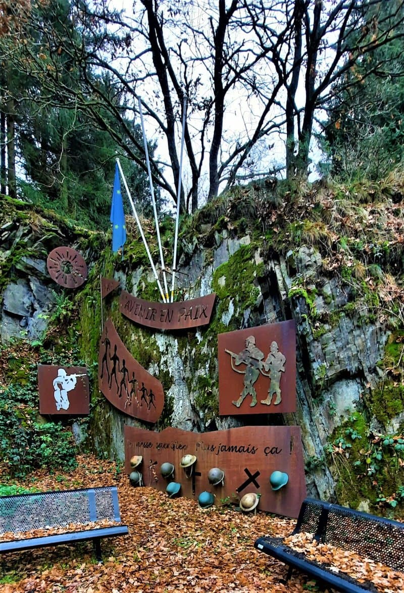 Herdenkings Monument Wo Ii