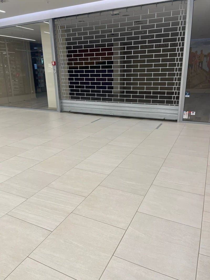 Riva Shopping Mall
