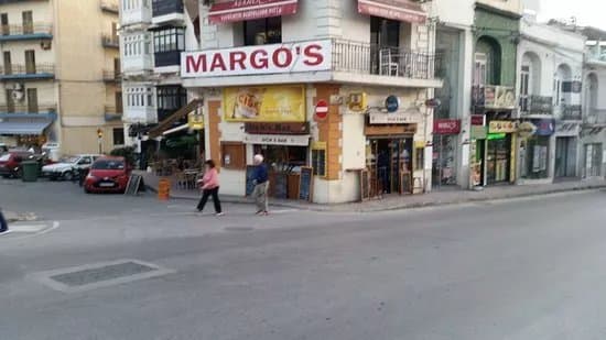 Dicks Bar & Cafe