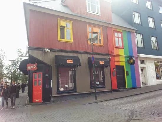 Kiki Queer Bar