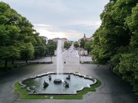 Maximilian Park