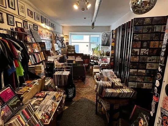 World Clinic Record Shop
