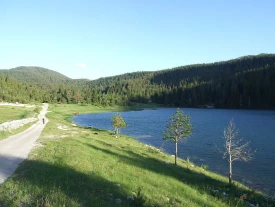 Zminicko Lake