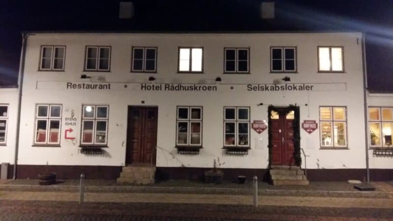Hotel Radhuskroen