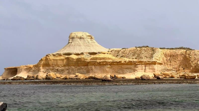 Xwejni Rock
