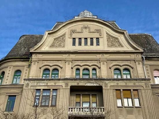 Neptun Public Bath