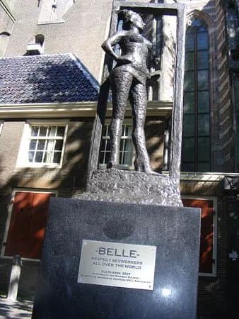 Statue "Belle"