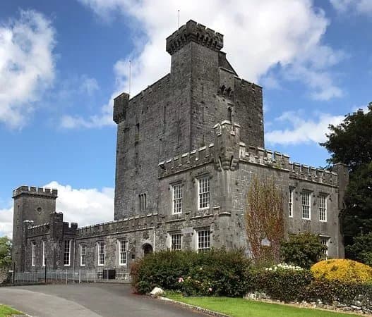 Knappogue Castle