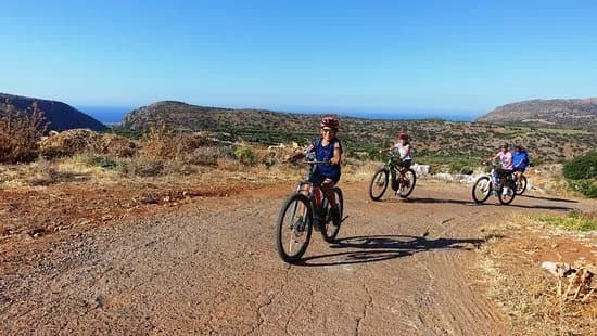 Cycling Creta