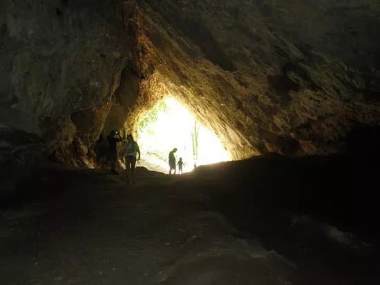Suba-lyuk Cave Museum and Visitor Centre