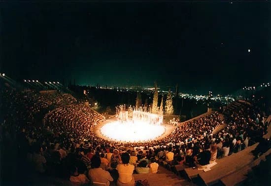 NTNG - Theatro Dassous (Forest Theatre)