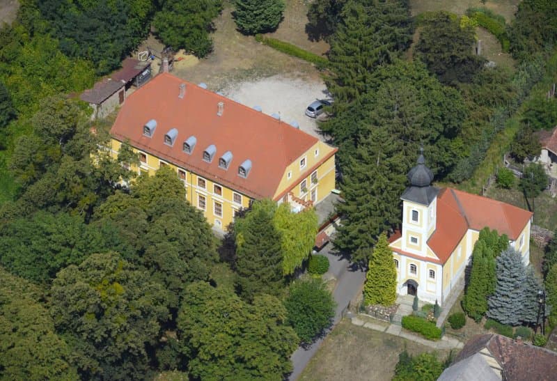 Mindszenty Ifjusagi Haz
