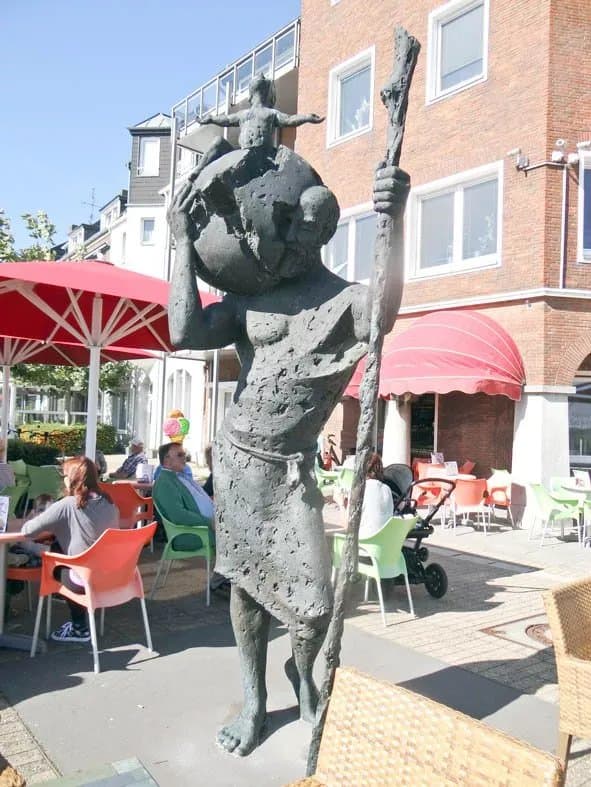 Christophorus Denkmal