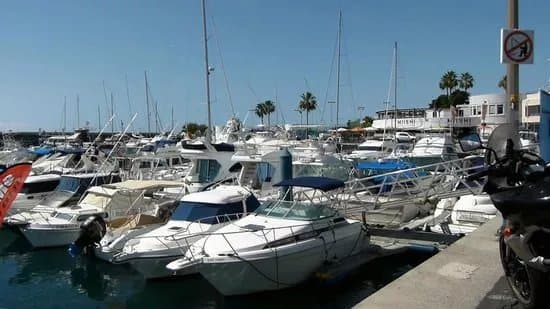 Club Nautico Puerto Colon