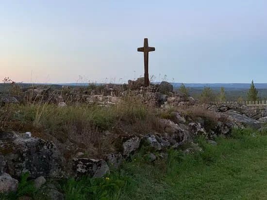 Rokoberget Church Ruins