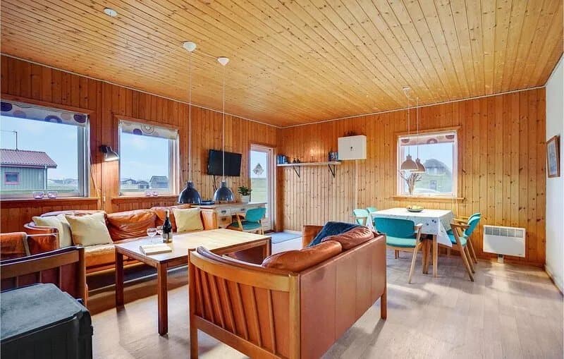 Amazing home in Harboøre with house a panoramic view