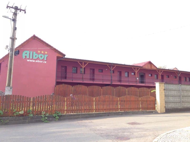 Hotel Albor