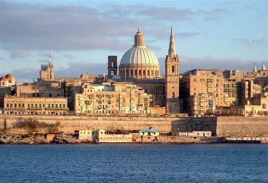 Malta Professional Guide