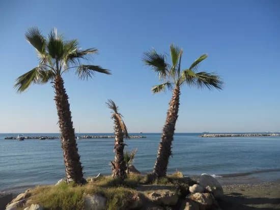 Yiannades Beach