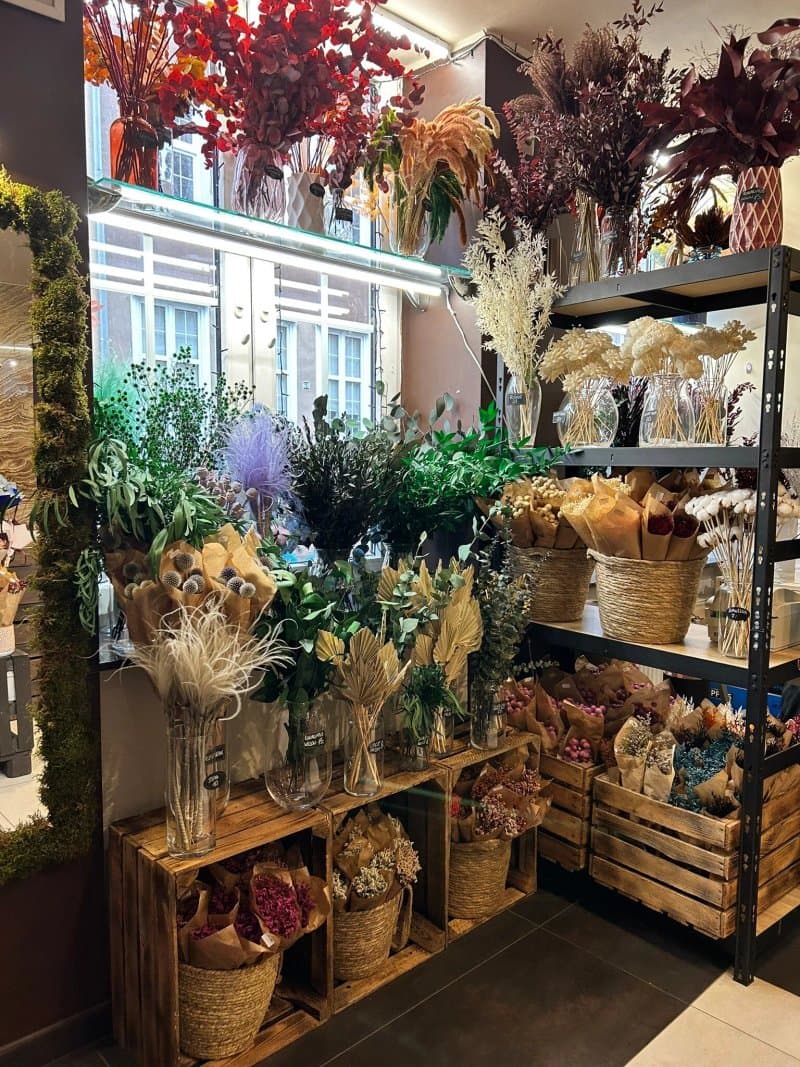 Flower Tavern