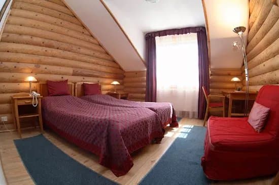 Szent Orban Erdei Hotel