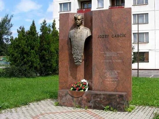 Jozef Gabcik Monument