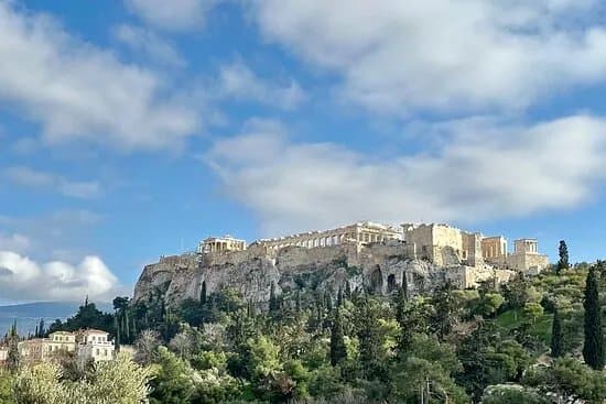Yomadic Tours &Transfers OE