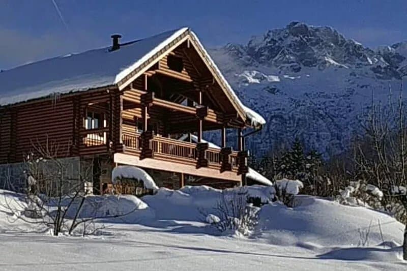 Chalet for 6 people - 15 mns from Prapoutel les 7 Laux -