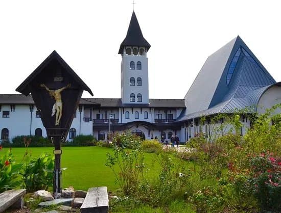 Manastirea Carmelitana