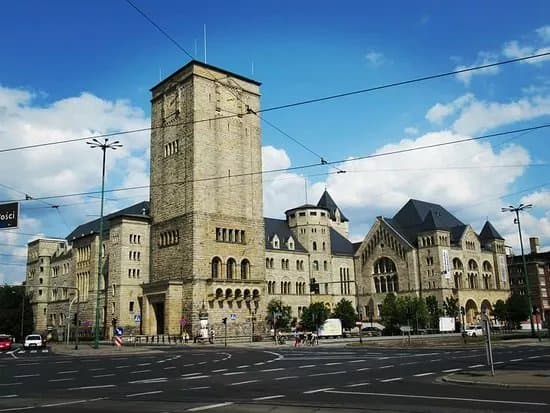 Zamek Cultural Center